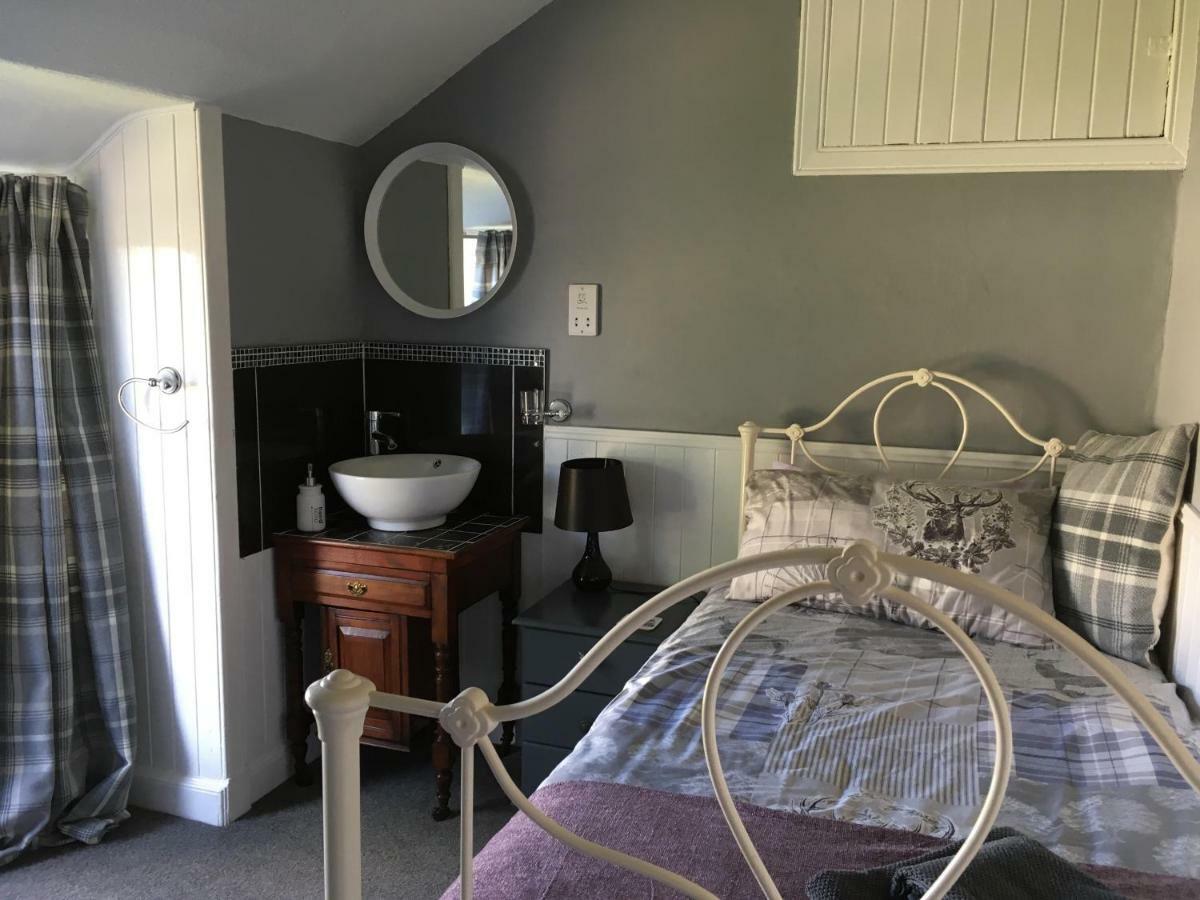 Alberta Guest House Данді Екстер'єр фото